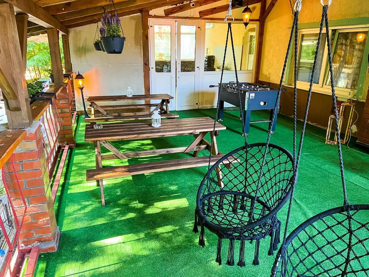 Willa Sonata - Apartamenty & Balia - Szklarska Poreba 2*,  Poland