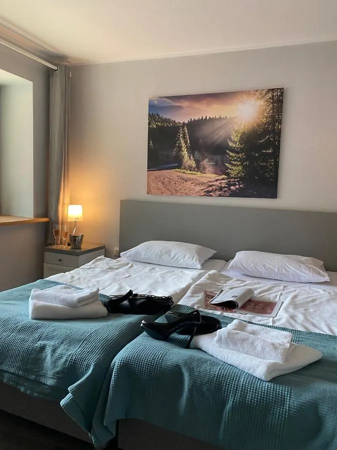 Bed & Breakfast Willa Sonata - Apartamenty & Balia - Szklarska Poreba