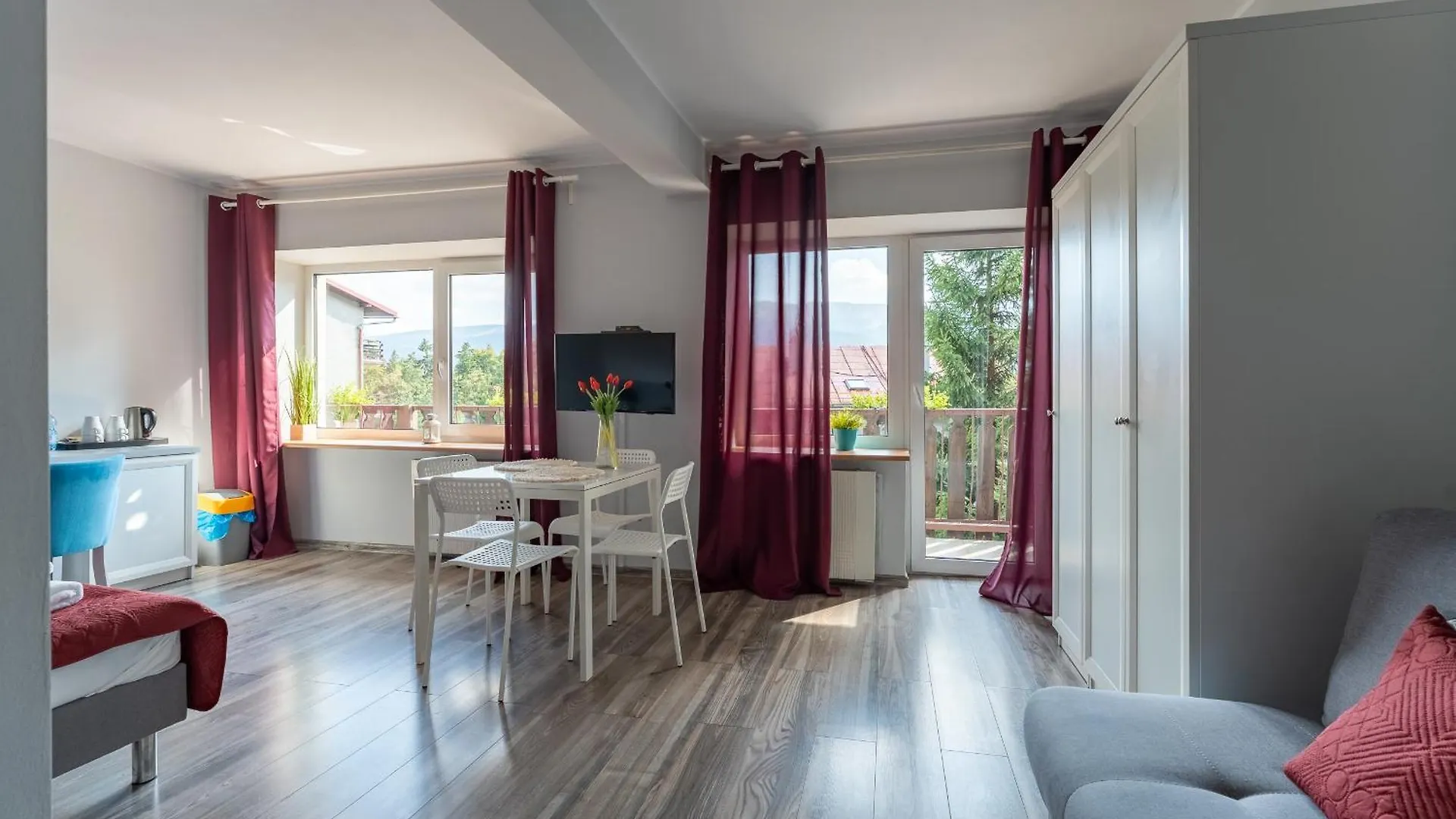 Willa Sonata - Apartamenty & Balia - Szklarska Poreba Bed & Breakfast